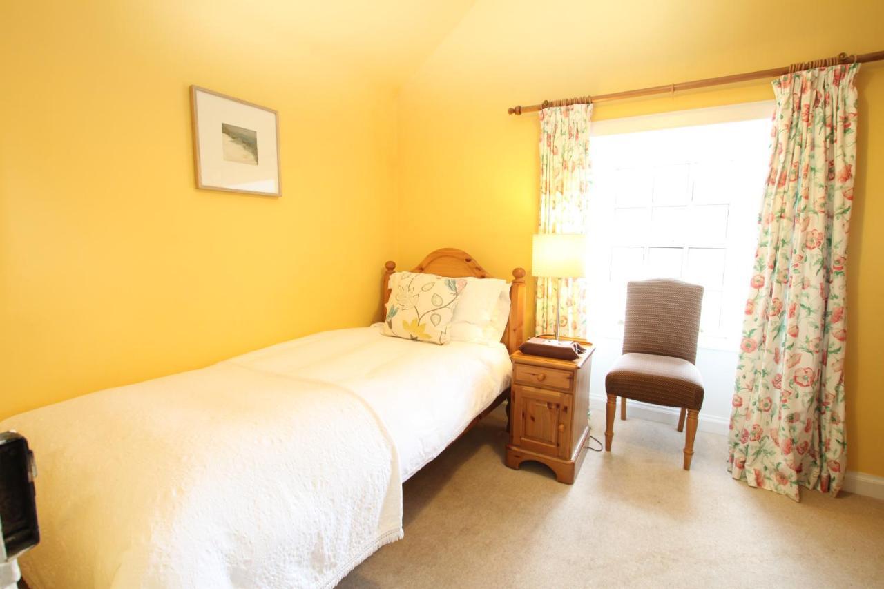 The Colonsay Hotel Isle of Colonsay Buitenkant foto